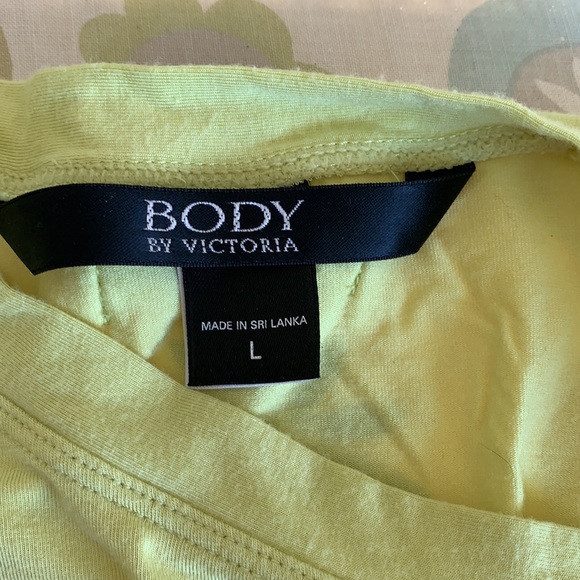 Victoria Secret stretchy green top - Picture 4 of 4